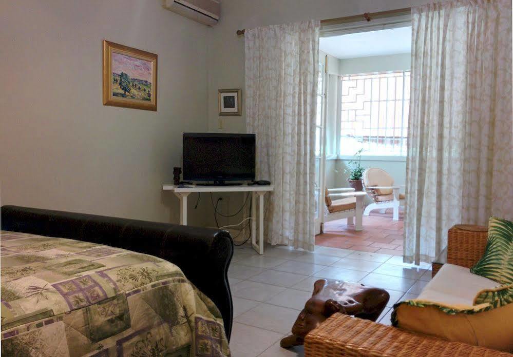 Chester Avenue Guest House Kingston Extérieur photo